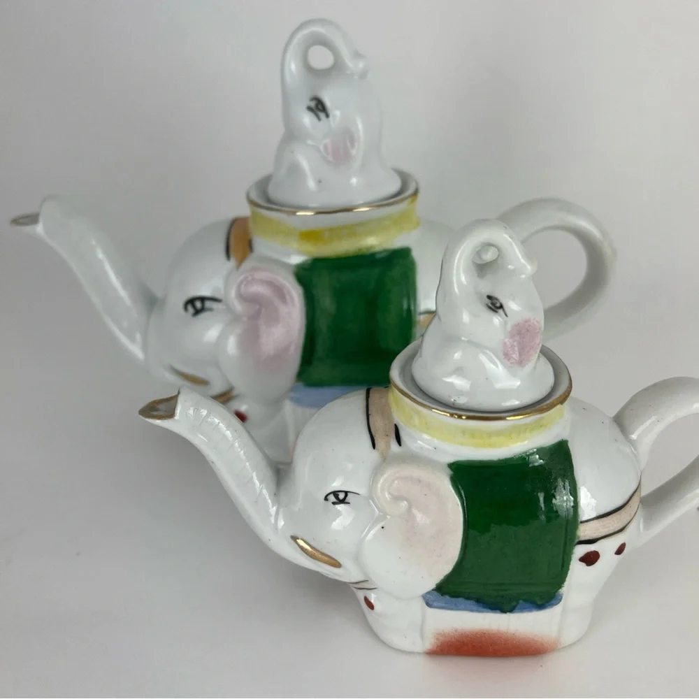 Vintage Pier 1 Set Of 2 Elephant Teapot & Creamer W/ Lids Porcelain Painted